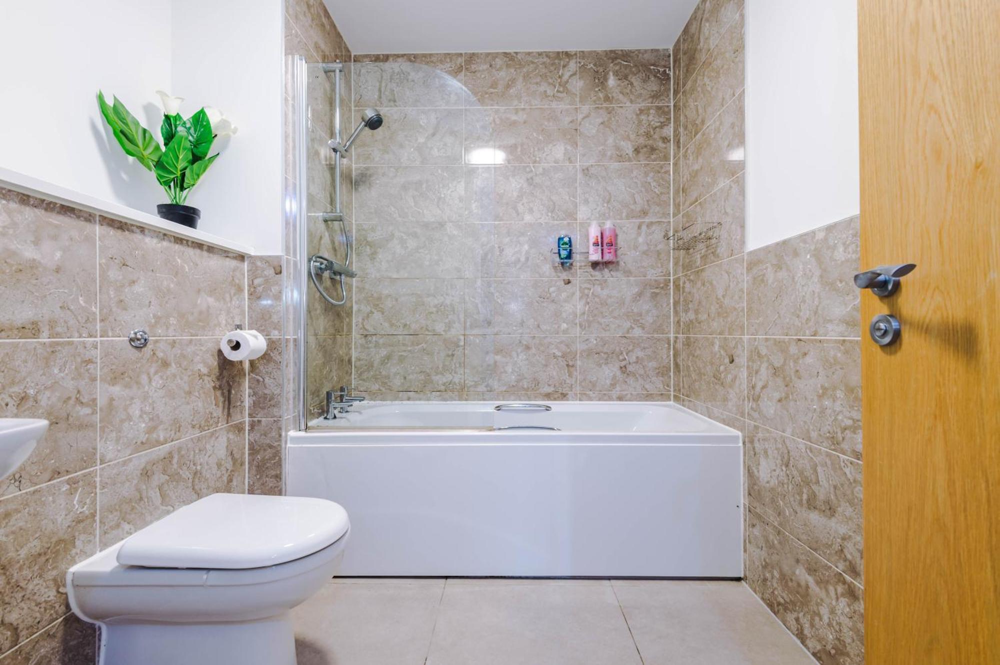 Lux Livin' Apartments - Luxury 5 Bed Apartment Manchester City Centre Екстер'єр фото